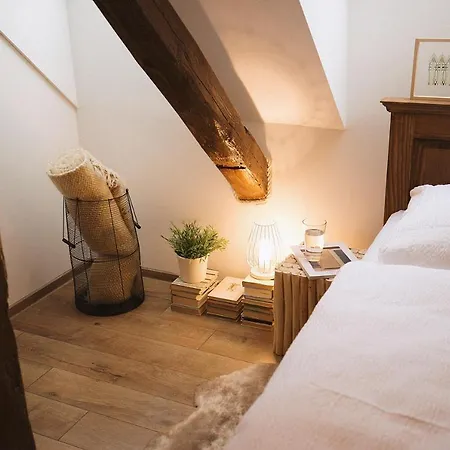 Mistrik אכסניה דונובאלי